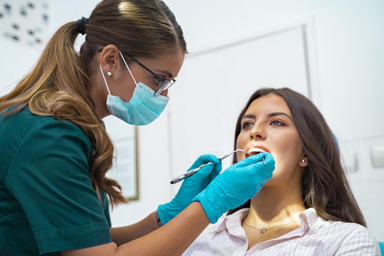 dental crown complications